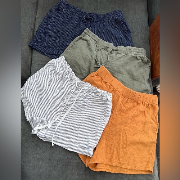 Casual Women's Shorts - Set of 4 - Natural Fibers - Picture 2 of 7